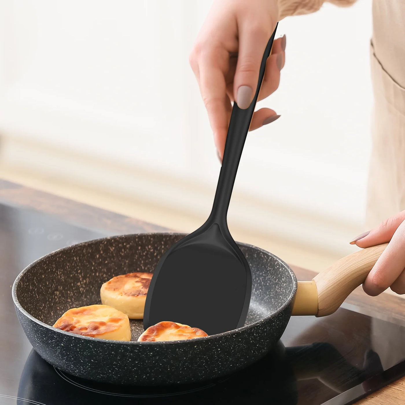 Silicone Kitchen Utensils Set, 600°F Heat Resistant Silicone Cooking Utensils, Spatula, Spoon, Whisk, Tongs