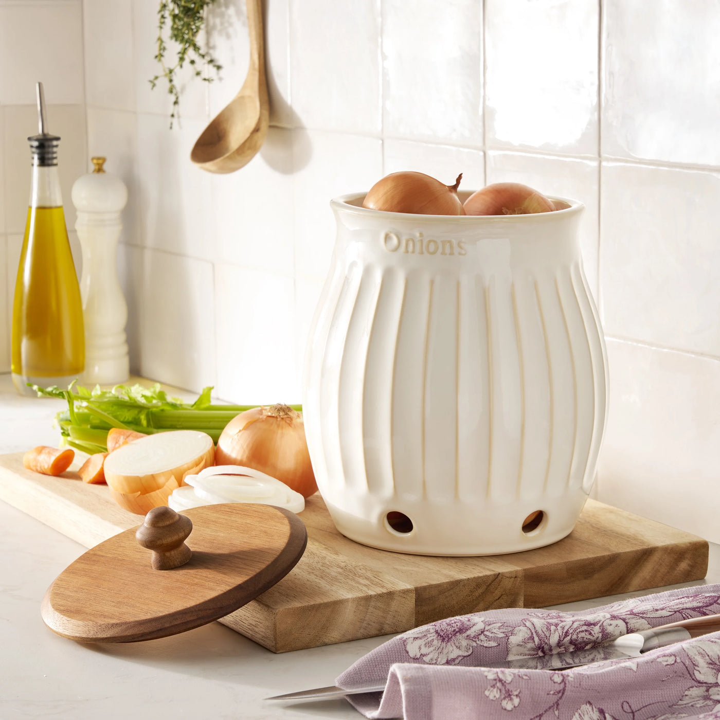 Colette Stoneware Onion Keeper, White, for Everyday Home Kitchen Cooking, Storage and Organization, Durable Design for Daily Home Use