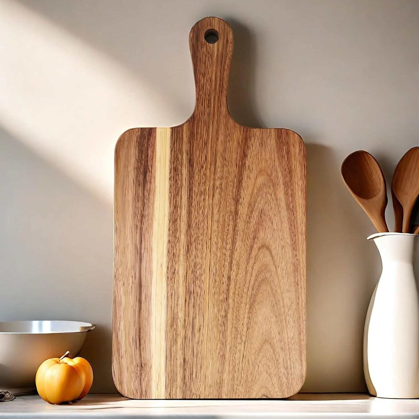 Wooden Cutting Boards for Kitchen, Charcuterie Boards Decorative, Acacia Cutting Boards with Handle, Serving Tray for Cheese Meat Fruit Pizza Bread