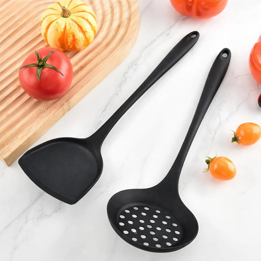 Silicone Spatula Set, 5-Piece Black Cooking Utensils Set with Turner, Spoon and Ladle, Heat Resistant Kitchen Tools for Nonstick Cookware, Easy Clean