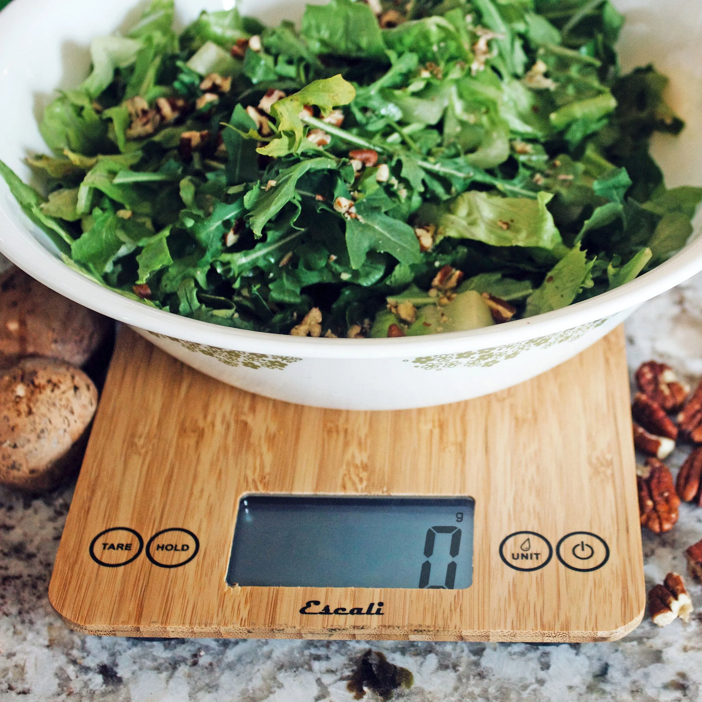 Digital Food Scale, Multi-functional Kitchen Appliance, Precise Weight Measuring and Portion Control, Baking and Cooking Made Simple, Tempered Glass
