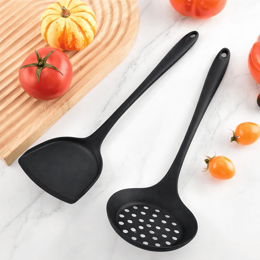 Silicone Spatula Set, 5-Piece Black Cooking Utensils Set with Turner, Spoon and Ladle, Heat Resistant Kitchen Tools for Nonstick Cookware, Easy Clean