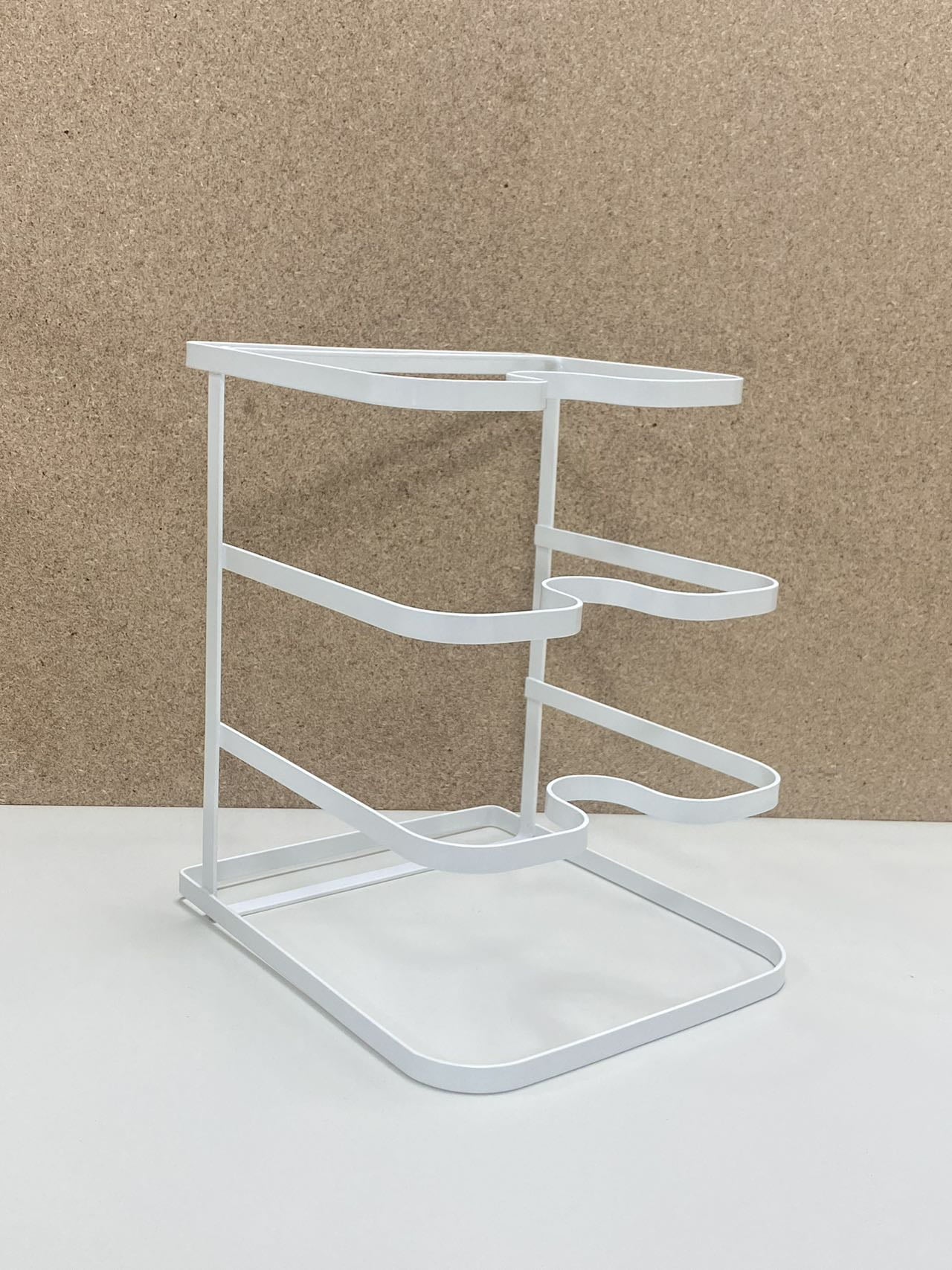 Metal Pot Lid Organizer Rack, U-shape Pan Lid Holder for Kitchen Cabinet, Countertop or Pantry Storage, White