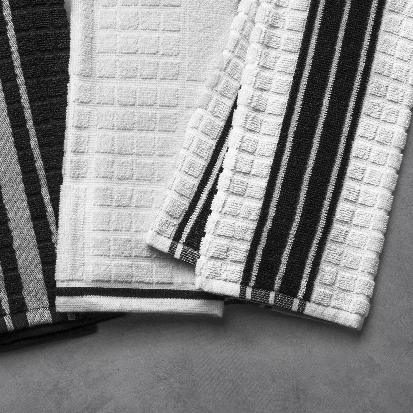 Kitchen Towels, White and Black, 5-Pack Set, for Drying Dishes, Wiping Counters and Everyday Kitchen Cleaning