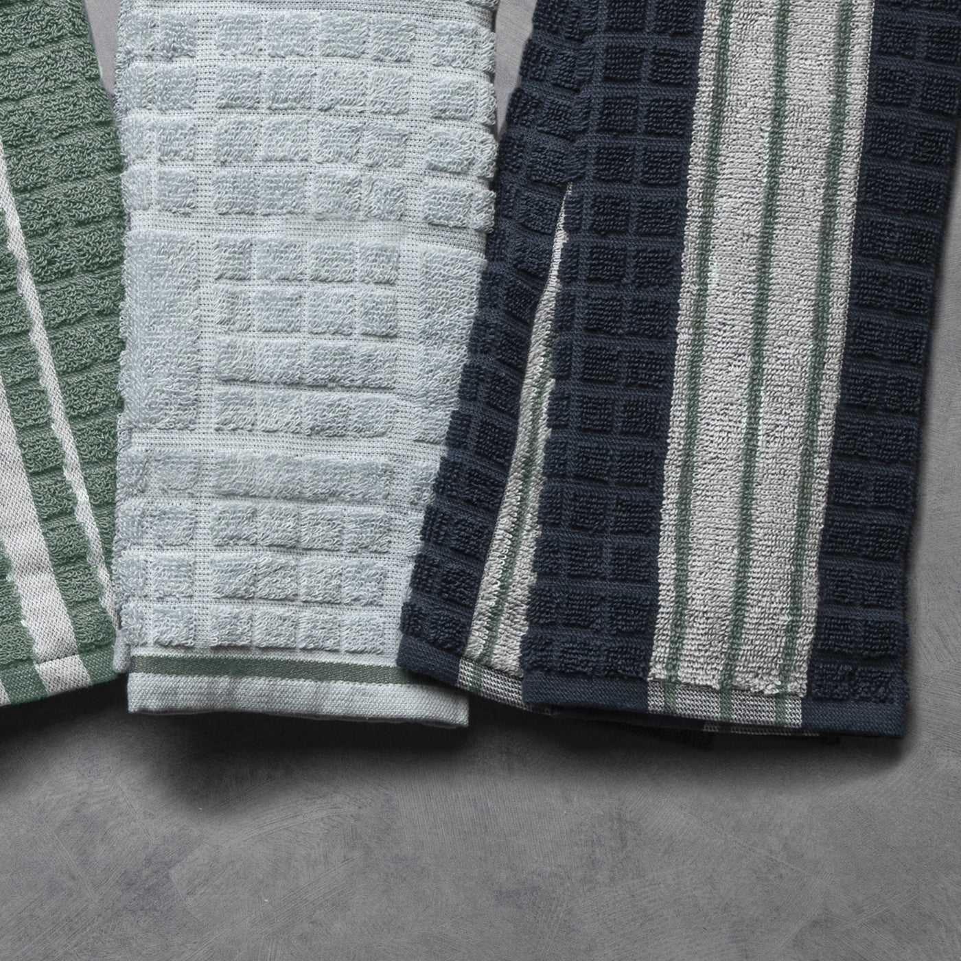 5-Pack Kitchen Towels, Navy, Green, and White Cotton Set, for Drying Dishes, Wiping Counters and Everyday Kitchen Cleaning